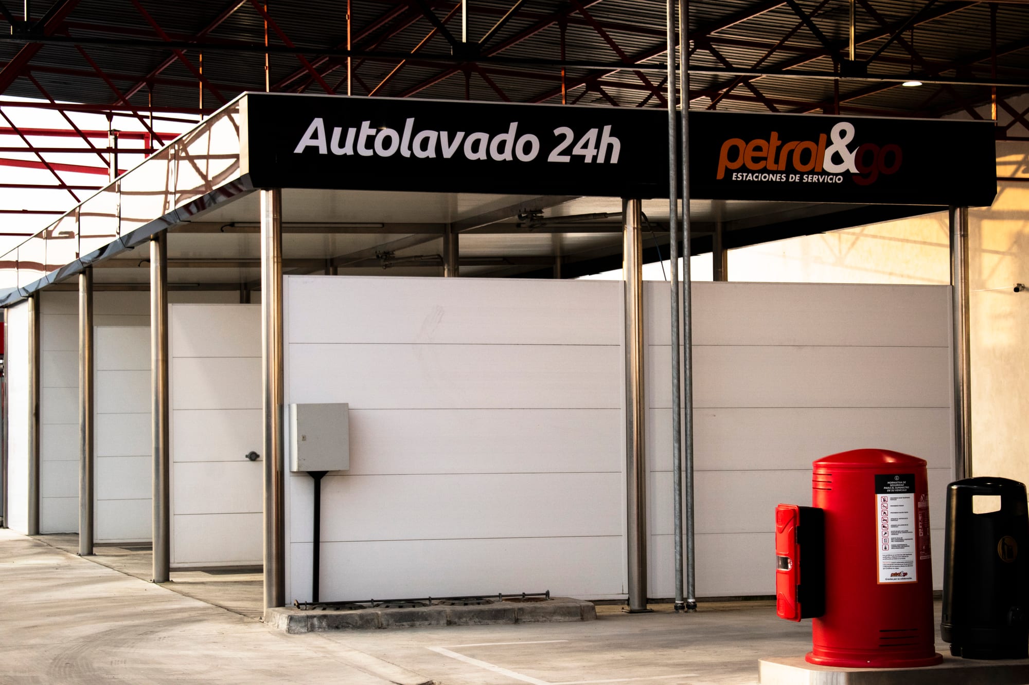 Rótulo Autolavado 24h · Petrol&Go